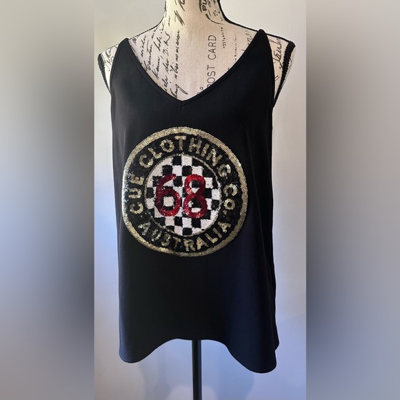 Cue Tops - ✨✨Lovely Cue Anniversary Limited Edition Gold Sequin Tank Top - Black ✨✨